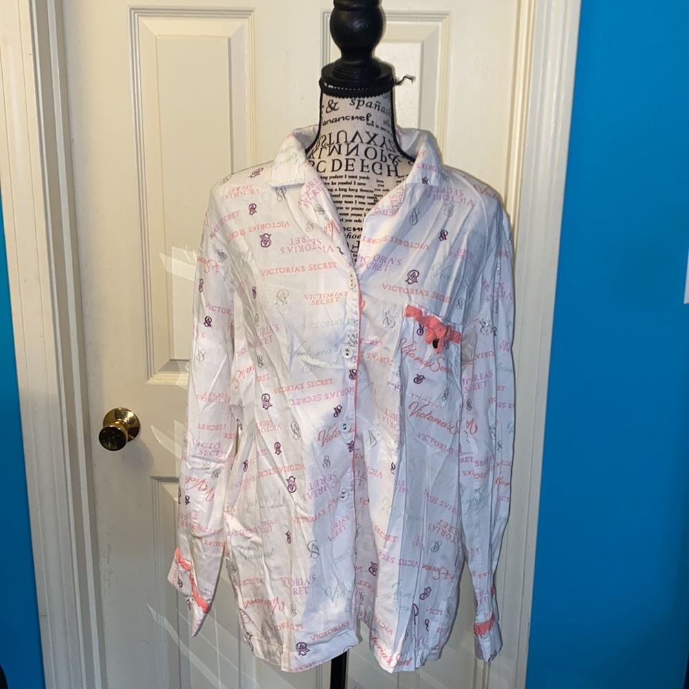 Victoria’s Secret women’s flannel pajama set - Picture 5 of 8